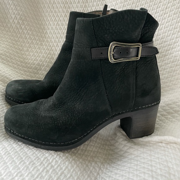 dansko hartley black